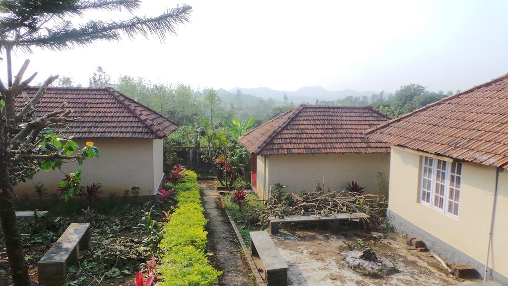 Golf View Cottages Madikeri Exterior foto