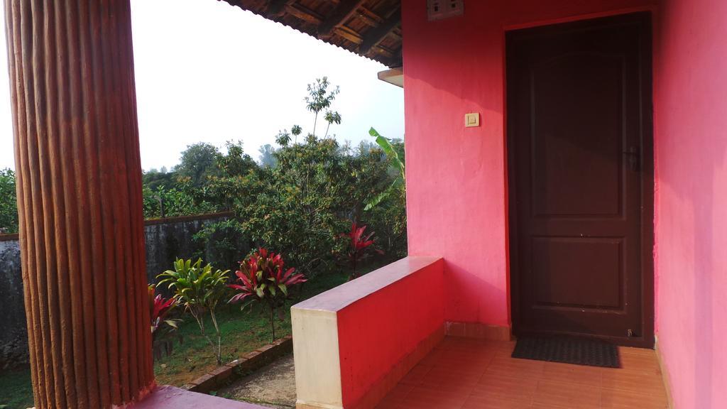 Golf View Cottages Madikeri Exterior foto
